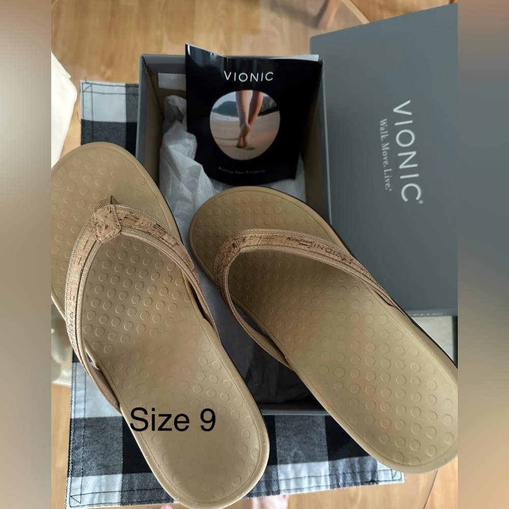 Vionic Premium Leather Sandals